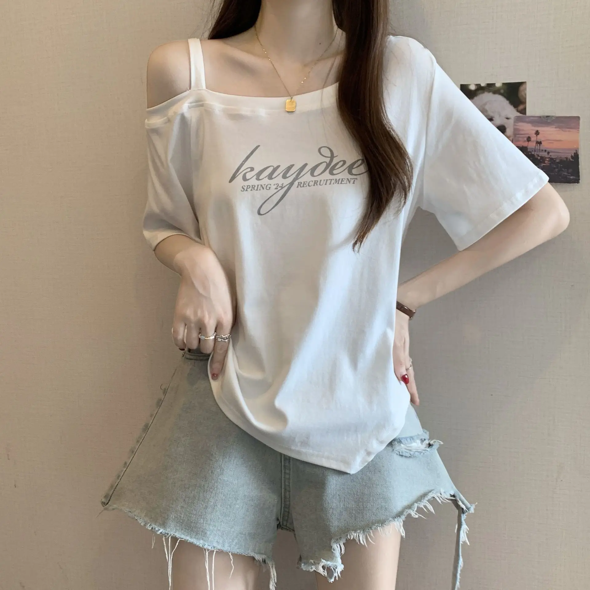 白色