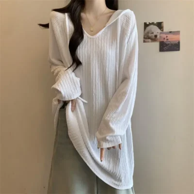 Alternative view of 大碼女裝秋冬新款純色寬鬆顯瘦設計感中長款連帽長袖上衣