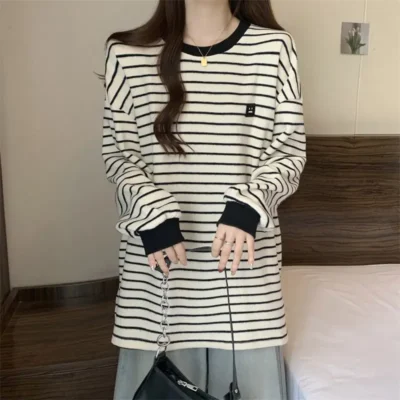Alternative view of 大碼女裝春秋新款寬鬆顯瘦百搭加厚條紋中長款長袖上衣