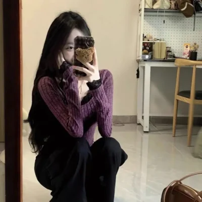 女裝春秋新款休閒合身顯瘦正肩蕾絲拼接長袖上衣 - Image 3