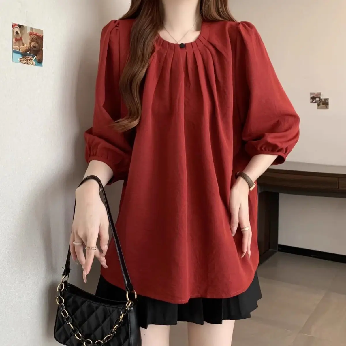 磚紅色