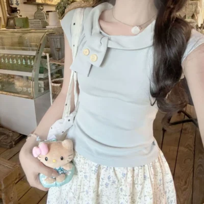 夏季女裝新款純色少女風顯瘦盤扣百搭圓領短袖上衣
