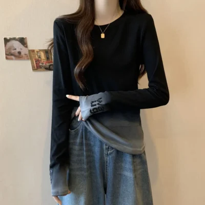 大碼女裝秋冬新款休閒寬鬆顯瘦加厚長袖上衣，可內搭外穿